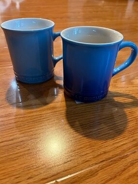Le Creuset Stoneware Mugs - Azure Blue & Chambray Blue 14 oz